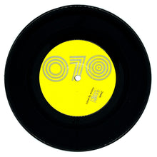 Load image into Gallery viewer, Unrest : PERFECT TEETH