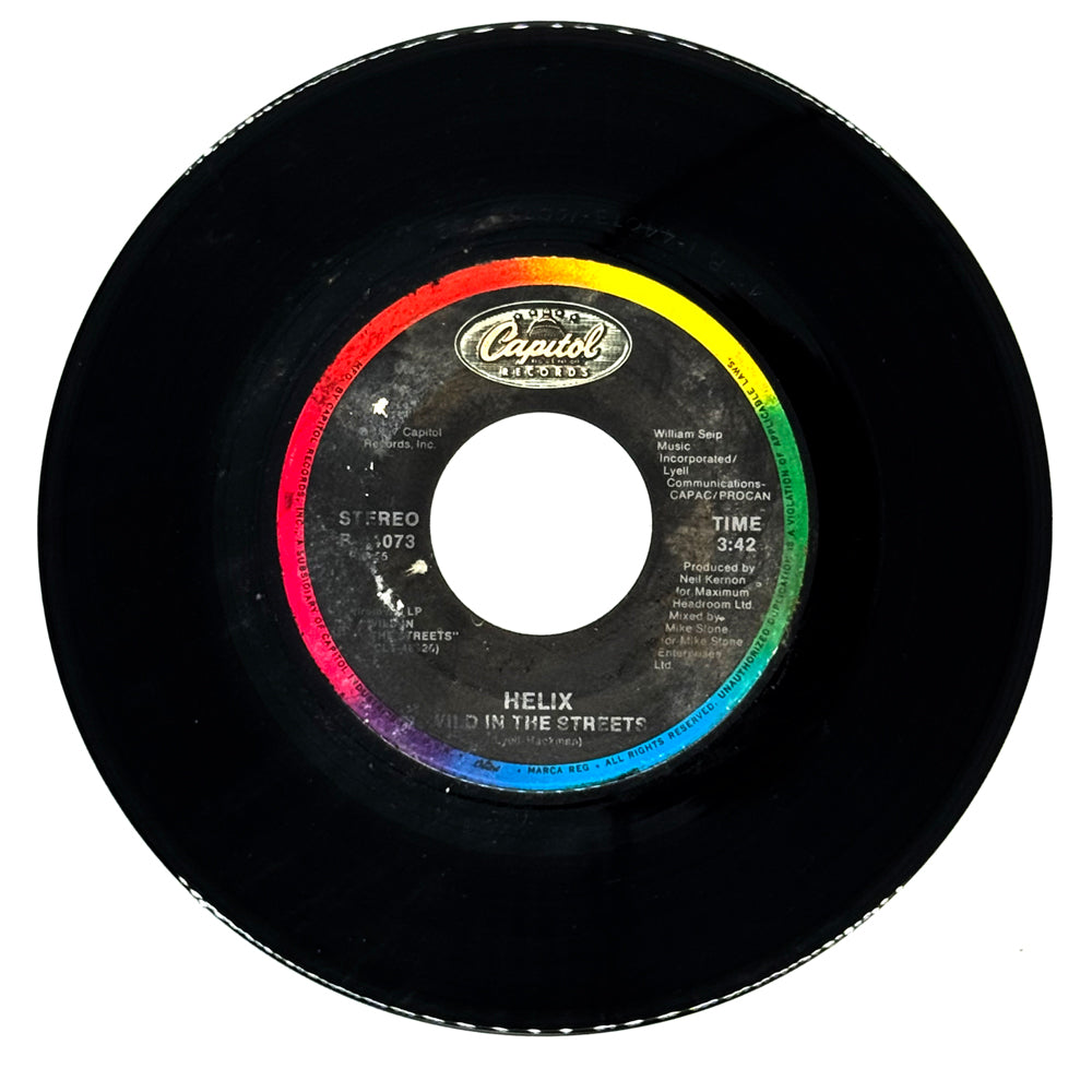 Helix : WILD IN THE STREETS/ KISS IT GOODBYE