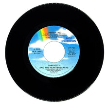 Load image into Gallery viewer, Tom Petty And The Heartbreakers : JAMMIN&#39; ME/ MAKE THAT CONNECTION
