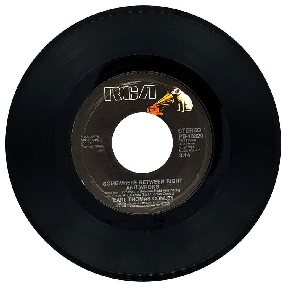 Earl Thomas Conley : SOMEWHERE BETWEEN RIGHT AND WRONG/ FIRE AND SMOKE