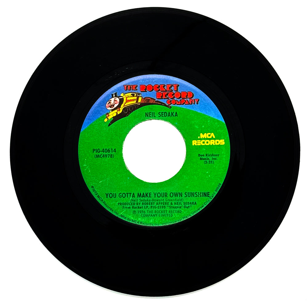 Neil Sedaka : YOU GOTTA MAKE YOUR OWN SUNSHINE/ PERFECT STRANGERS