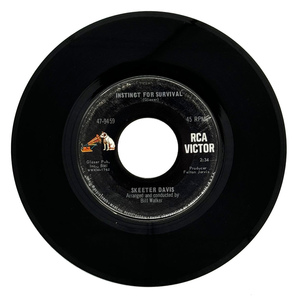 Skeeter Davis : INSTINCT FOR SURVIVAL/ HOW IN THE WORLD