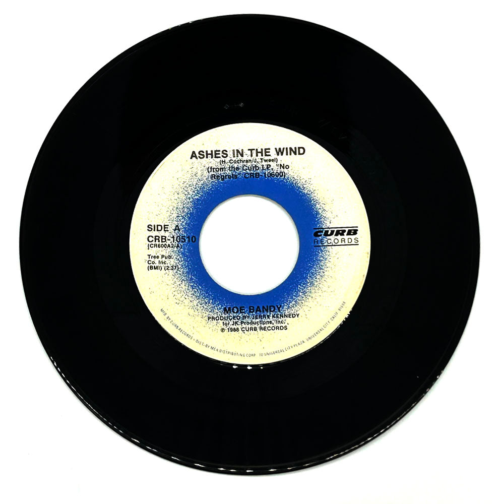 Moe Bandy : ASHES IN THE WIND/ HITTIN' CLOSE TO HOME