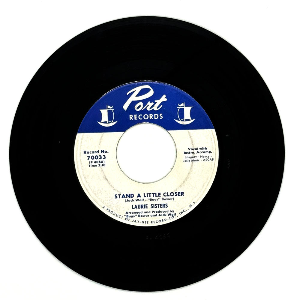 Laurie Sisters : STAND A LITTLE CLOSER/ SOMETHING OLD - SOMETHING NEW