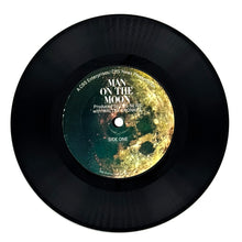 Load image into Gallery viewer, Walter Cronkite : MAN ON THE MOON EP

