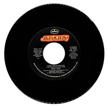Load image into Gallery viewer, Bon Jovi : LIVIN&#39; ON A PRAYER/ WILD IN THE STREETS
