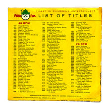 Load image into Gallery viewer, • Peter Pan Orchestra and Chorus : THE HOKEY POKEY/ PONY-ON-THE-MERRY-GO-ROUND
