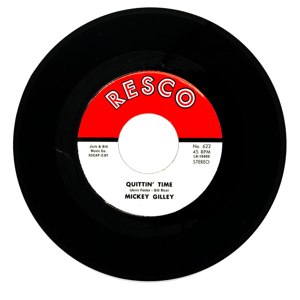 Mickey Gilley : QUITTIN' TIME/ SHE GIVES ME LOVE