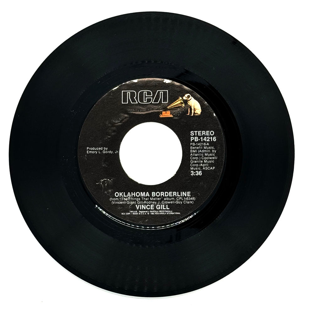 Vince Gill : OKLAHOMA BORDERLINE/ SHE DON'T KNOW