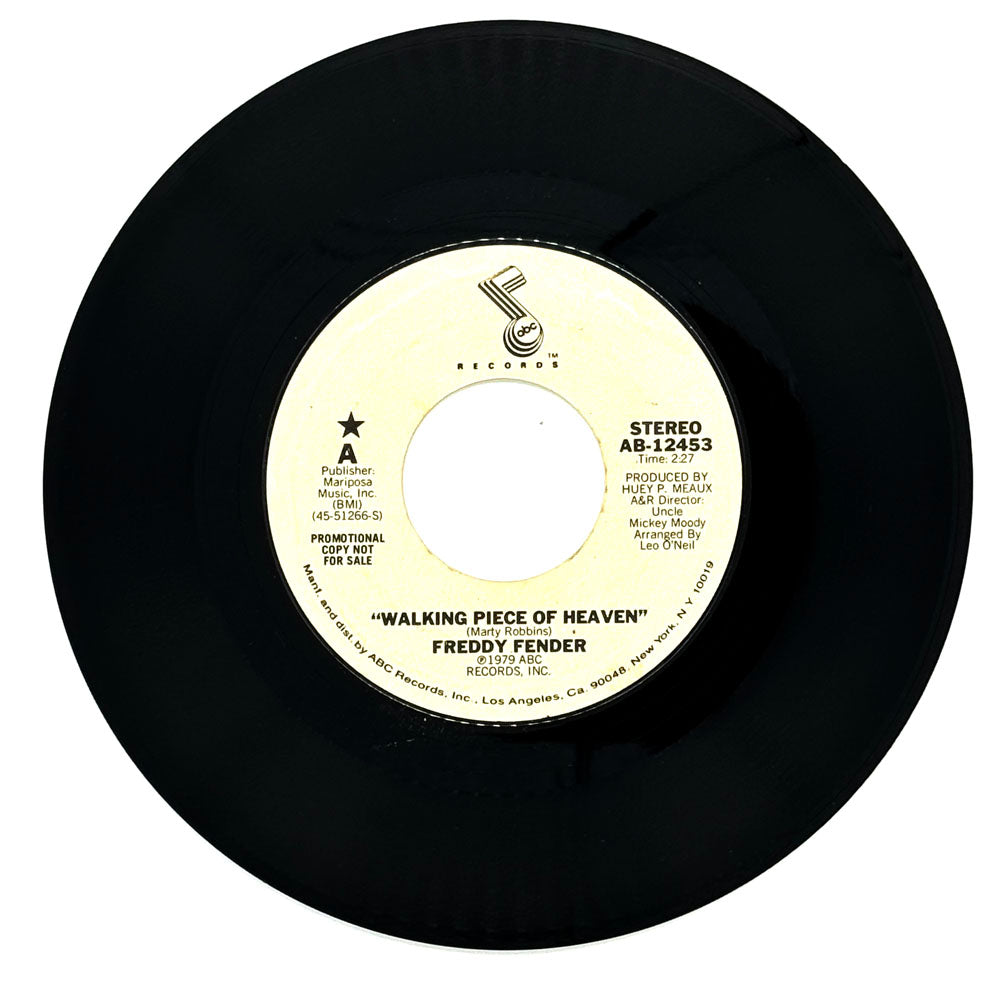 Freddy Fender : WALKING PIECE OF HEAVEN/ WALKING PIECE OF HEAVEN