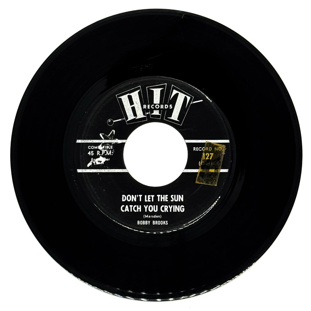 Bobby Brooks : DON'T LET THE SUN CATCH YOU CRYING/ I'LL TOUCH A STAR