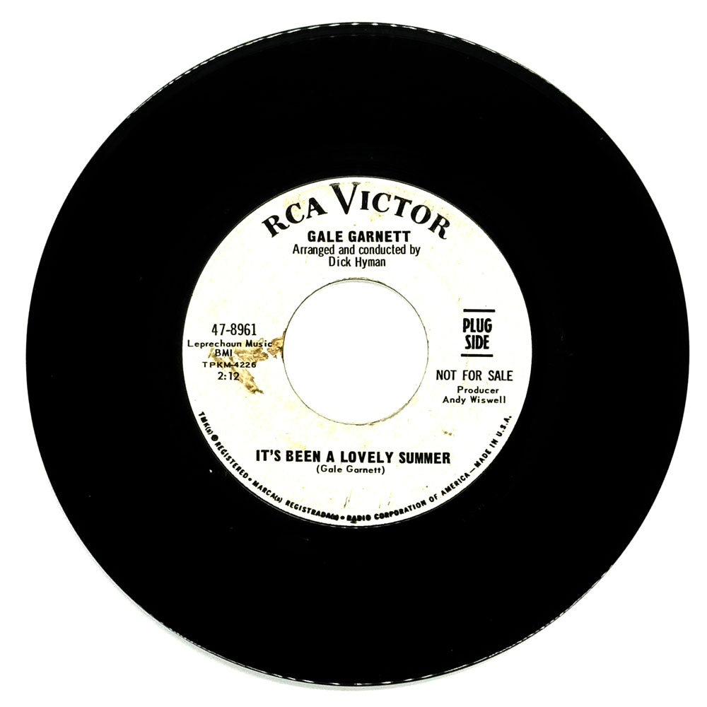 Gale Garnett : IT'S BEEN A LOVELY SUMMER/ YOU'VE GOT TO FALL IN LOVE AGAIN