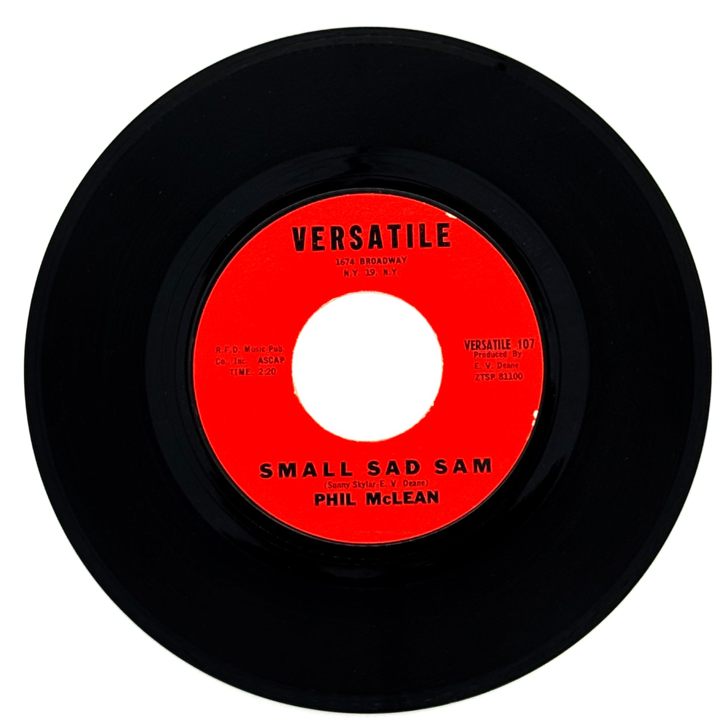 Phil McLean : SMALL SAD SAM/ CHICKEN