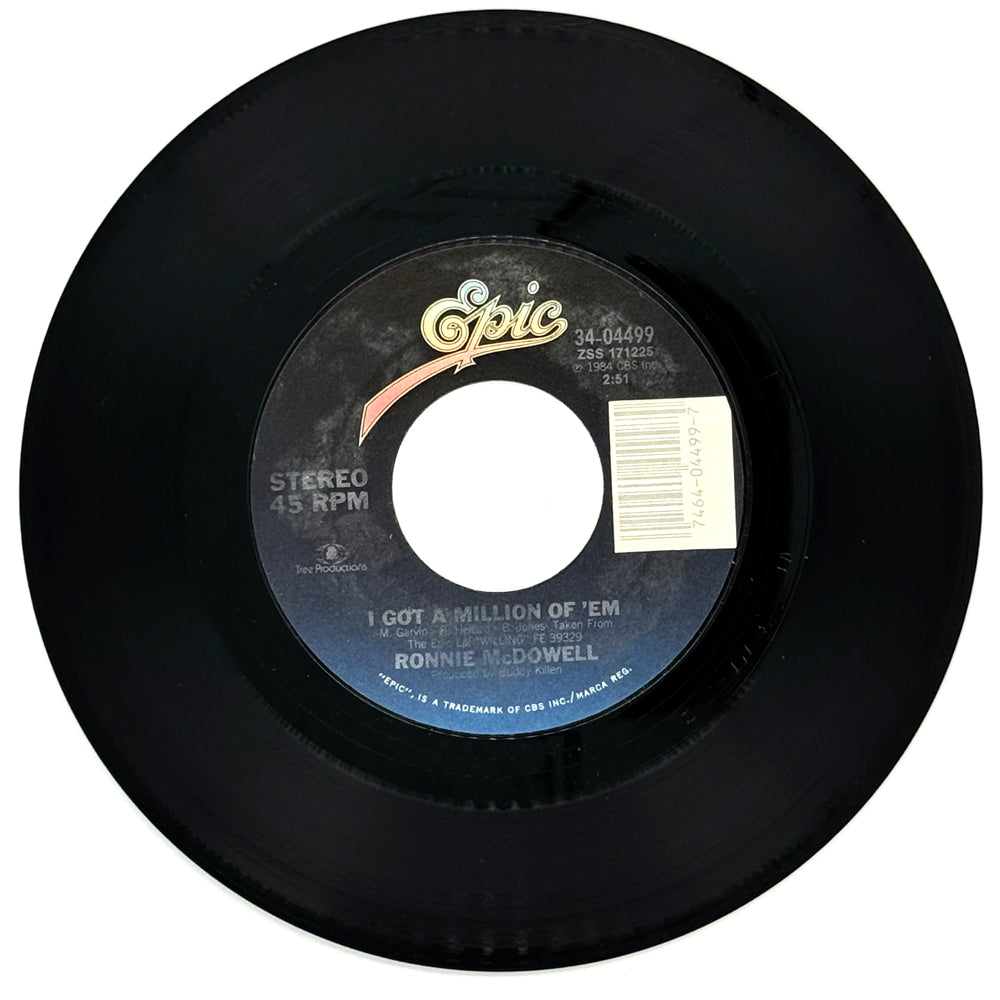 Ronnie McDowell : I GOT A MILLION OF 'EM/ MY BABY DON'T WEAR NO PAJAMAS