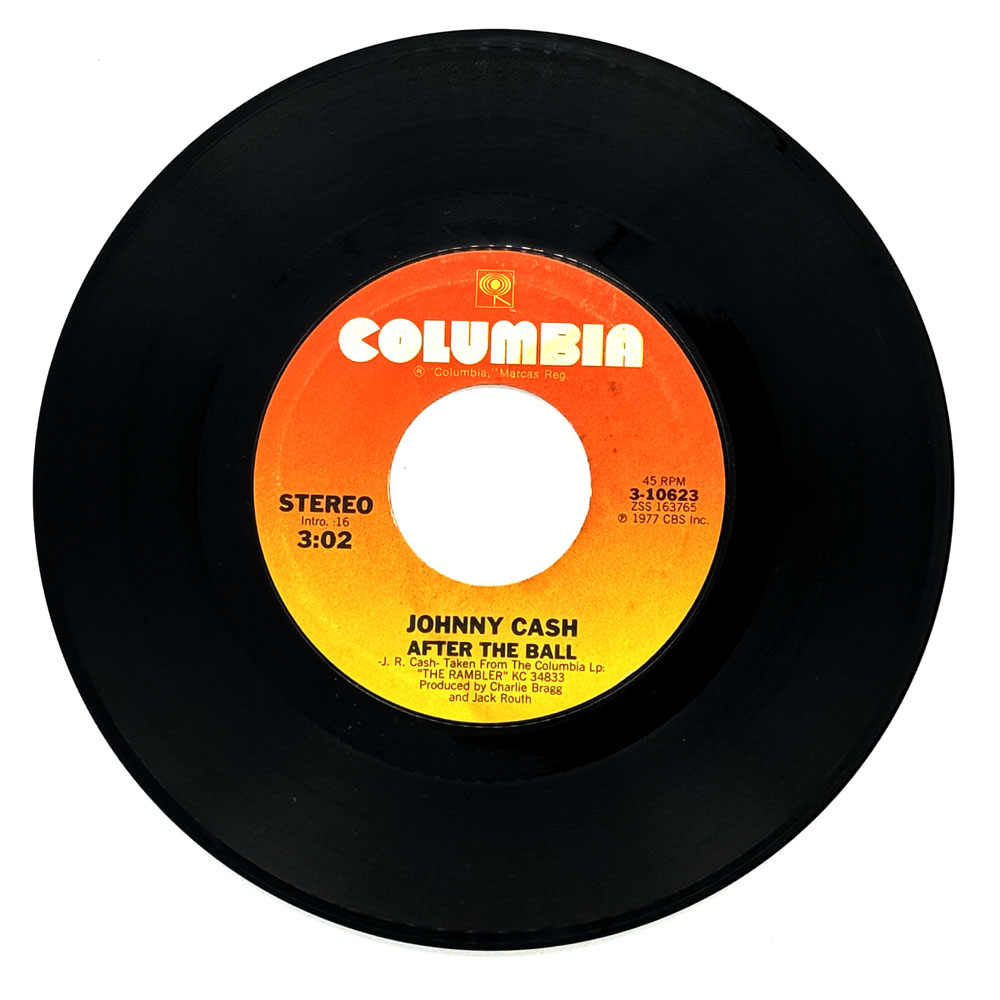 Johnny Cash : AFTER THE BALL/ CALILOU
