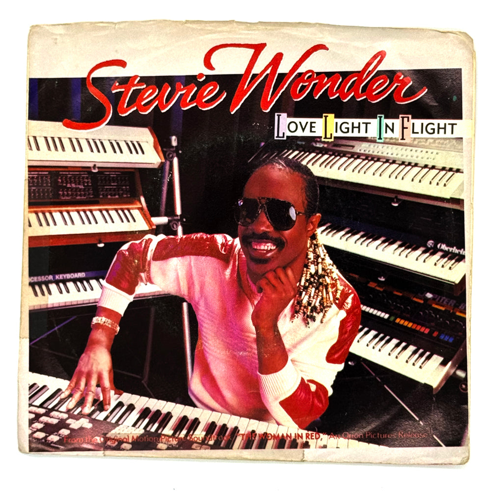 • Stevie Wonder : LOVE LIGHT IN FLIGHT/ IT'S MORE THAN YOU (INSTRUMENTAL)