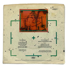 Load image into Gallery viewer, Duran Duran : THE WILD BOYS/ (I&#39;M LOOKING FOR) CRACKS IN THE PAVEMENT (1984)
