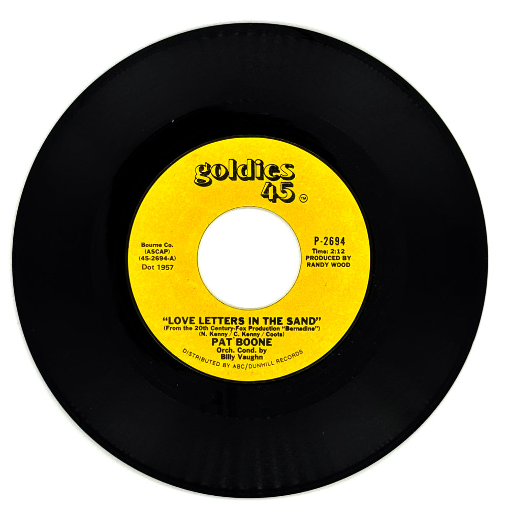 Pat Boone : LOVE LETTERS IN THE SAND/ A WONDERFUL TIME UP THERE