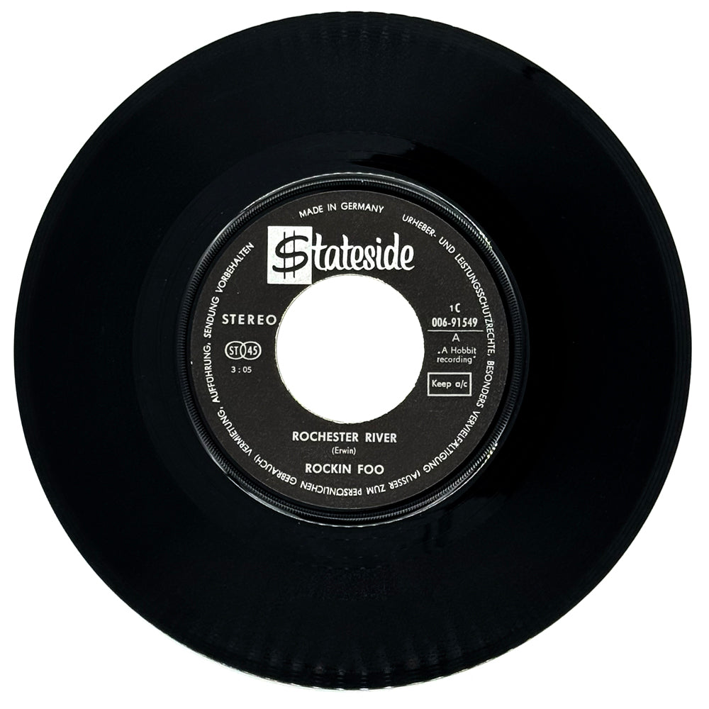 Rockin Foo : ROCHESTER RIVER/ STRANGER IN THE ATTIC