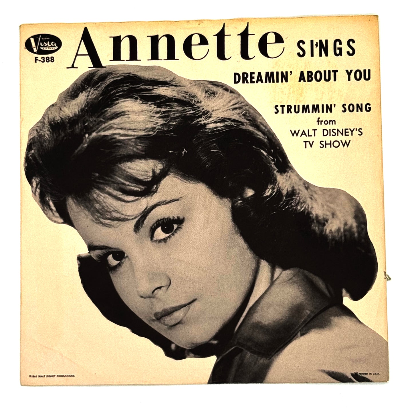Annette and the Vonnair Sisters : DREAMIN' ABOUT YOU/ STRUMMIN' SONG