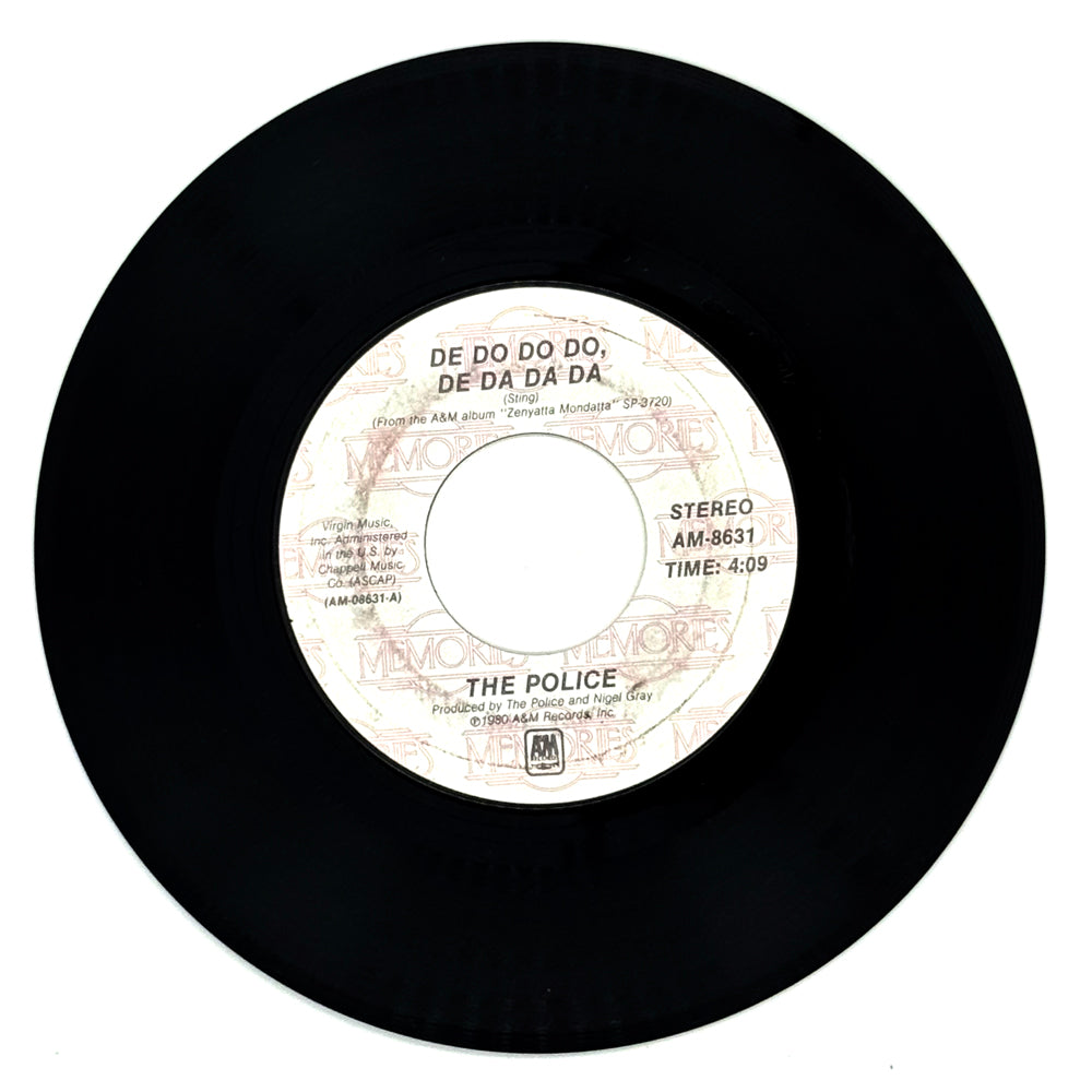 Police, The : DE DO DO DO, DE DA DA DA/ DON'T STAND SO CLOSE TO ME