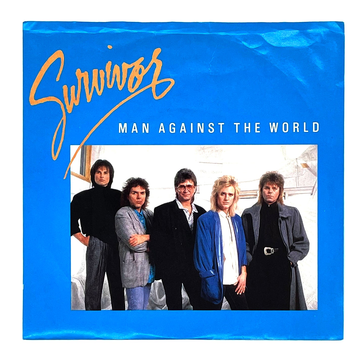 • Survivor : MAN AGAINST THE WORLD