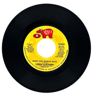 Linda Clifford : BRIDGE OVER TROUBLED WATER/ HOLD ME CLOSE