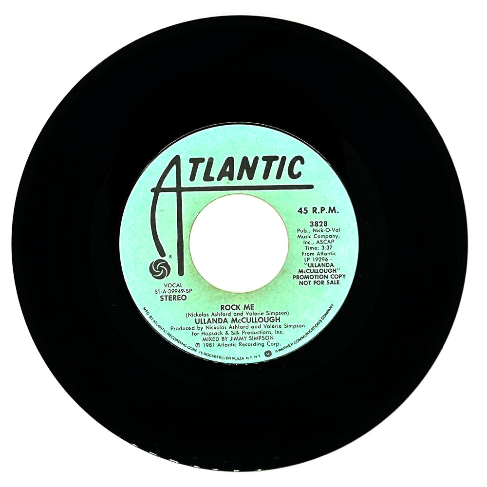 Ullanda McCullough : ROCK ME/ ROCK ME
